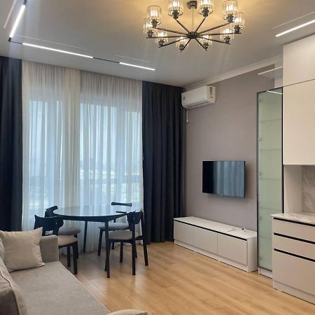Жилой Комплекс Nrg Oybek.Новостройка,Стильные Апартаменты ! ทาชเคนต์ ภายนอก รูปภาพ